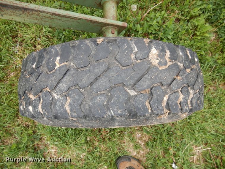 image for item IS9097 John Deere 235  disk