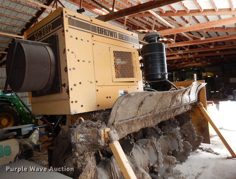 image for item IS9098 Brown Bear SC3912 compost aerator