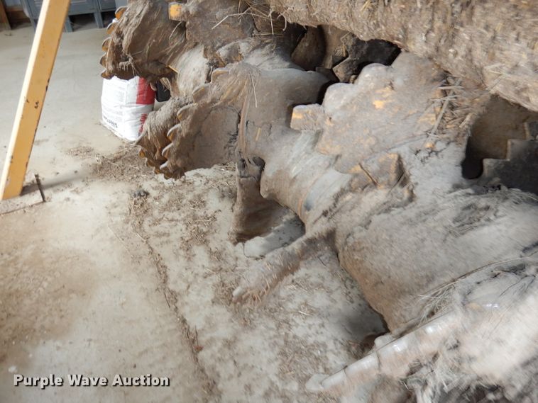 image for item IS9098 Brown Bear SC3912 compost aerator