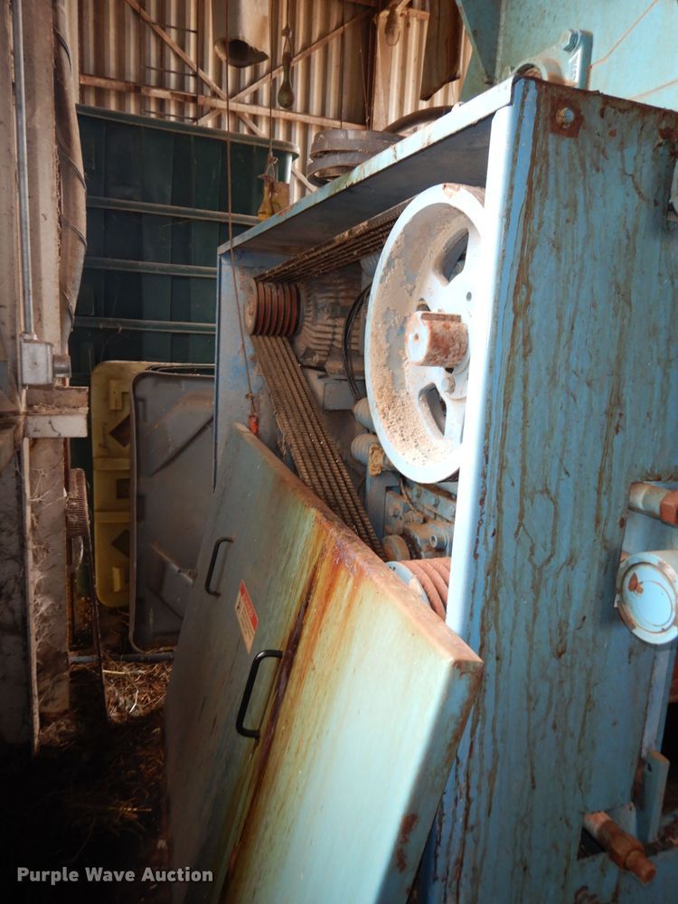 image for item IS9100 RMS double roller grinder