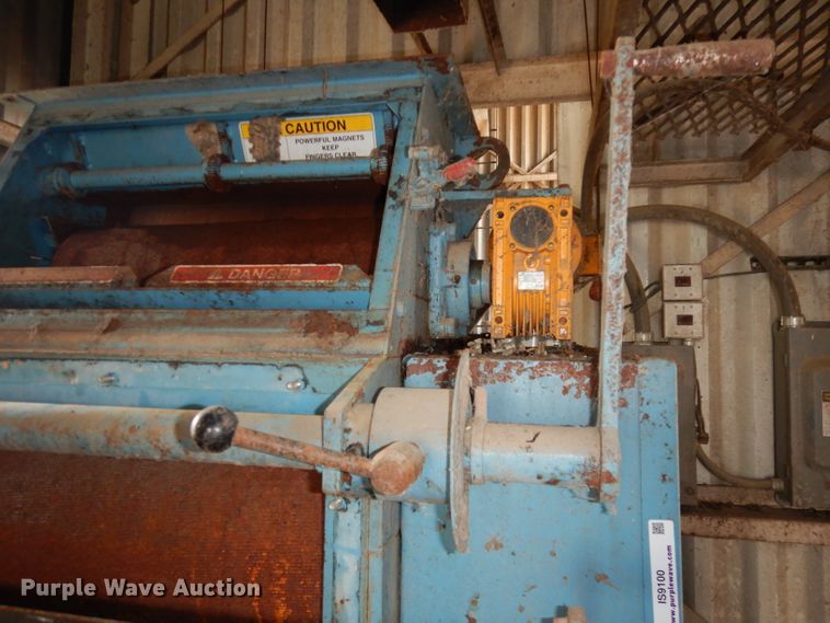 image for item IS9100 RMS double roller grinder