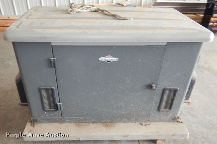 image for item IS9132 Briggs & Stratton 040226  20000 series generator