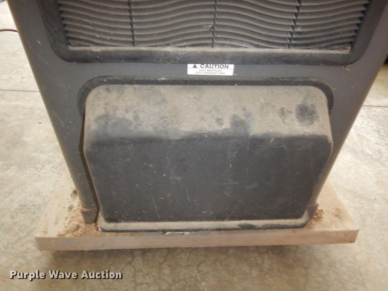 image for item IS9132 Briggs & Stratton 040226  20000 series generator