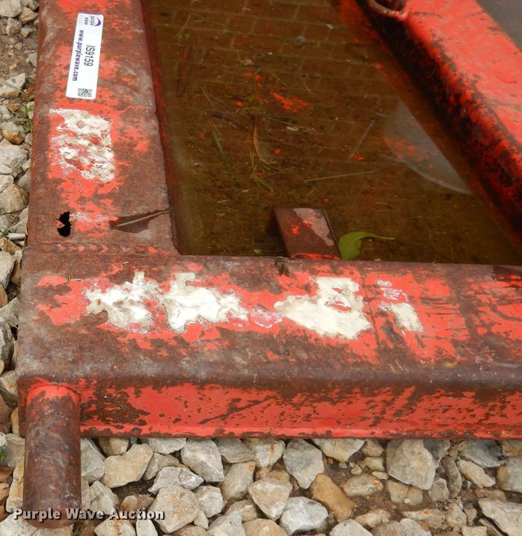 image for item IS9159 Dump truck end gate