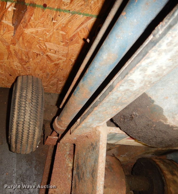 image for item IS9175 Walker bumper jack