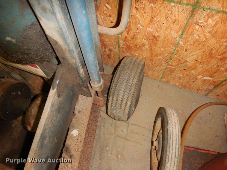 image for item IS9175 Walker bumper jack