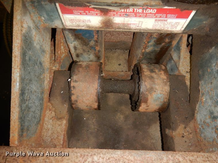 image for item IS9175 Walker bumper jack