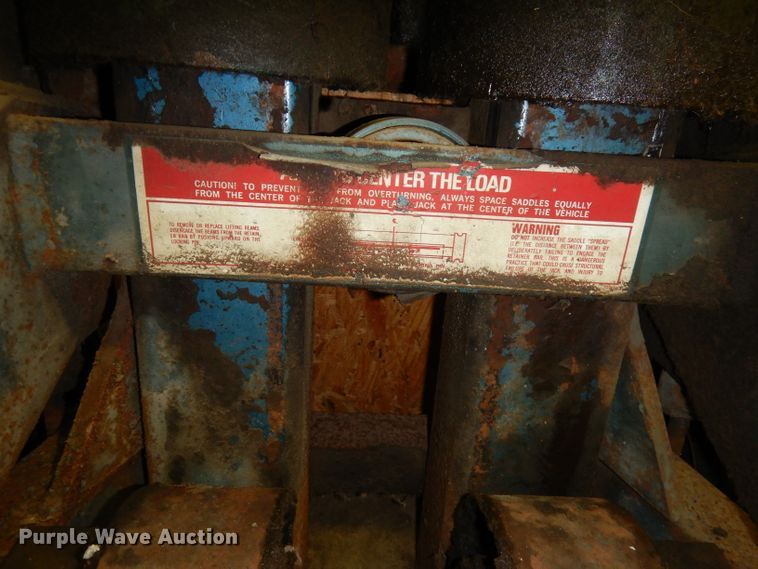 image for item IS9175 Walker bumper jack