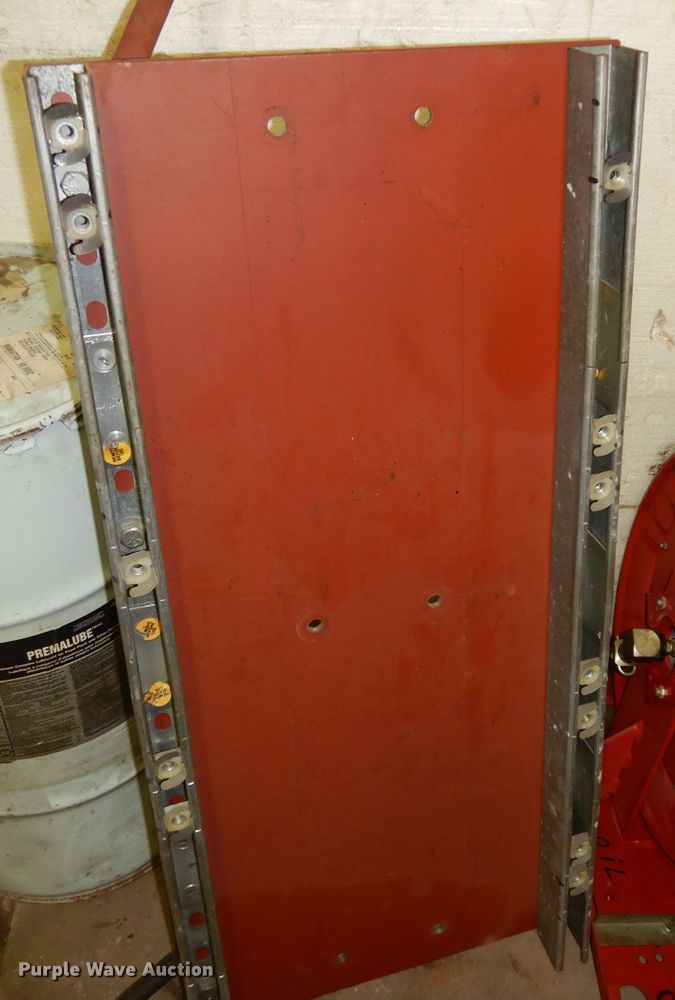 image for item IS9177 (4) Lincoln hose reels