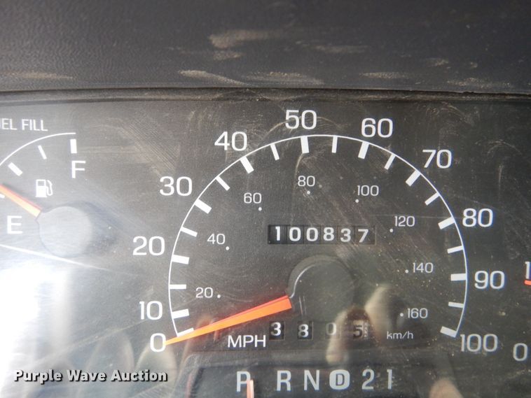 image for item IT9017 1999 Ford F550 Super Duty  dump truck