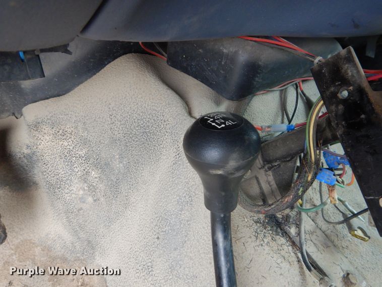 image for item IT9017 1999 Ford F550 Super Duty  dump truck