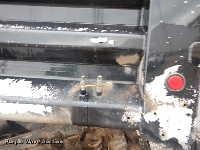 image for item IT9018 1991 Ford L8000  dump truck