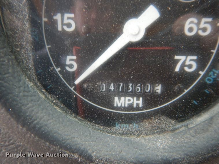 image for item IT9018 1991 Ford L8000  dump truck