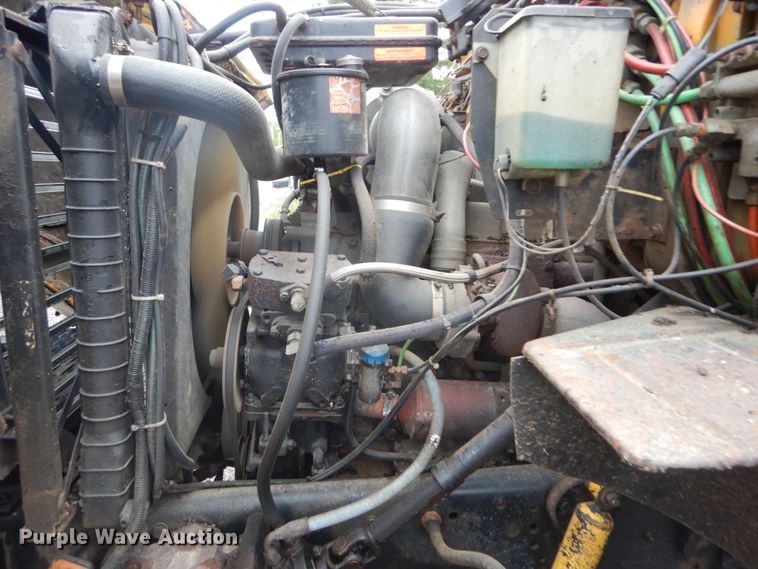 image for item IT9018 1991 Ford L8000  dump truck