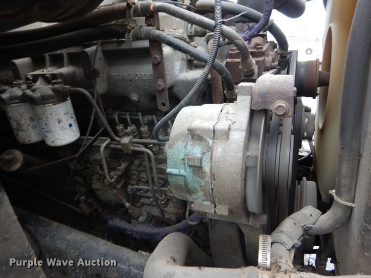 image for item IT9018 1991 Ford L8000  dump truck