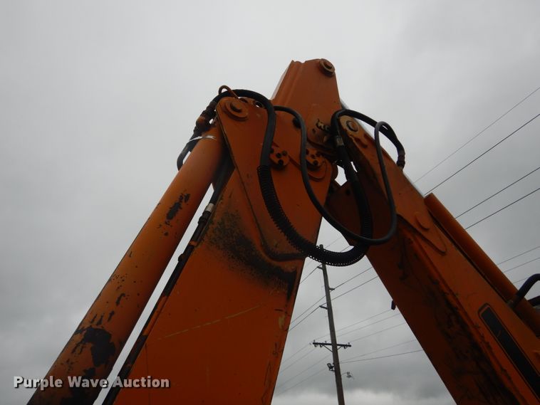 image for item IT9020 Ford DF8111  backhoe