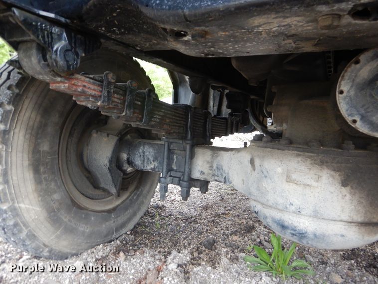 image for item IT9021 1983 Am General  truck cab and chassis