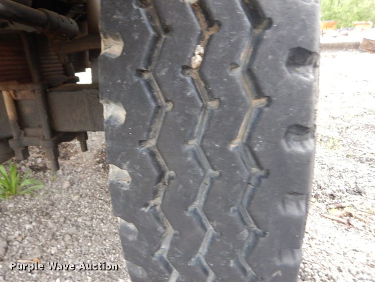 image for item IT9021 1983 Am General  truck cab and chassis