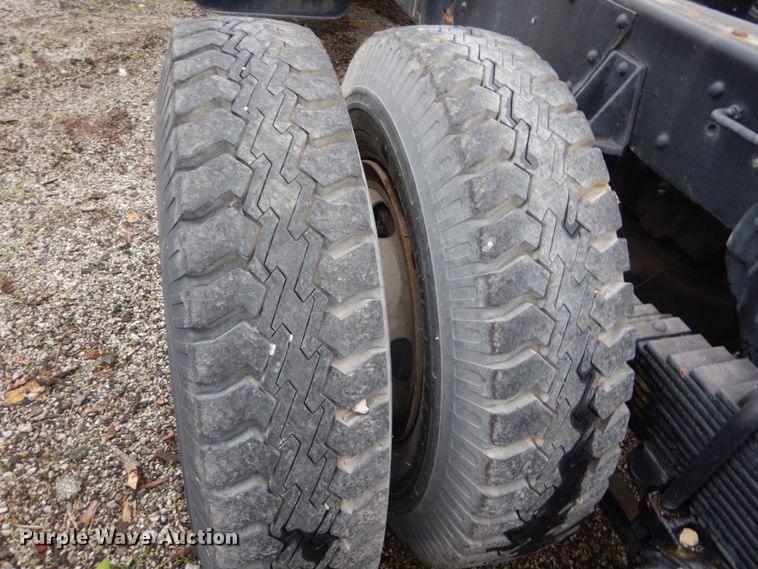 image for item IT9021 1983 Am General  truck cab and chassis