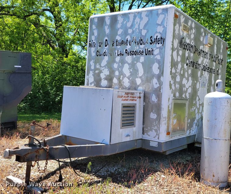 image for item IT9057 Enclosed cargo trailer