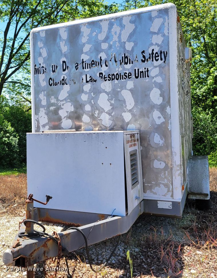 image for item IT9057 Enclosed cargo trailer