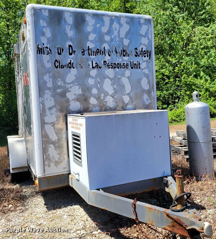 image for item IT9057 Enclosed cargo trailer