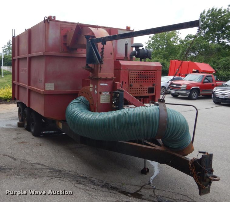 image for item IT9102 Giant-vac SP122HPE  leaf vacuum