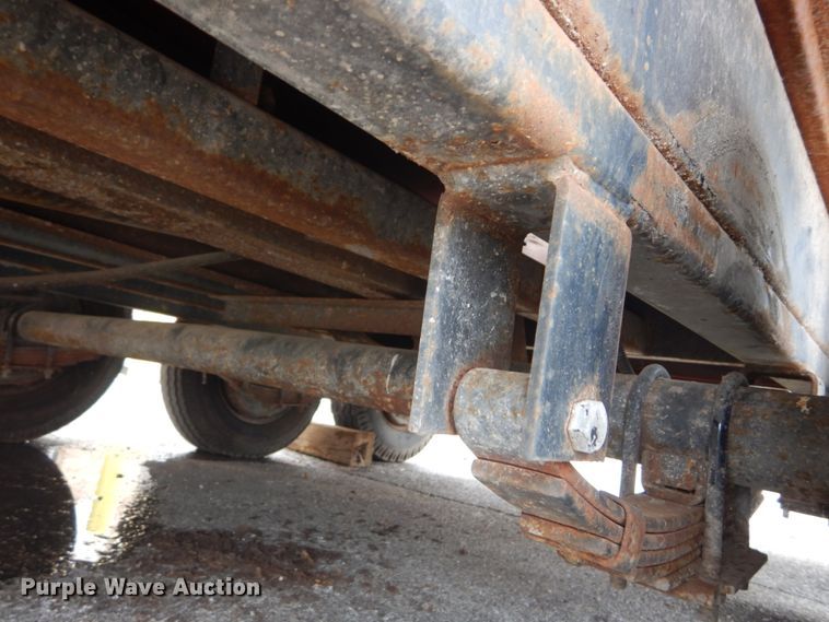 image for item IT9102 Giant-vac SP122HPE  leaf vacuum