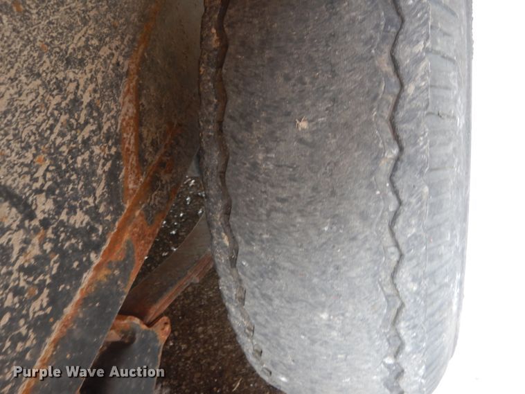 image for item IT9102 Giant-vac SP122HPE  leaf vacuum