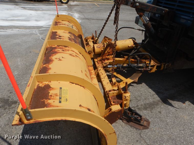 image for item IT9108 1994 International 4900  dump truck