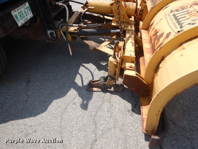 image for item IT9108 1994 International 4900  dump truck