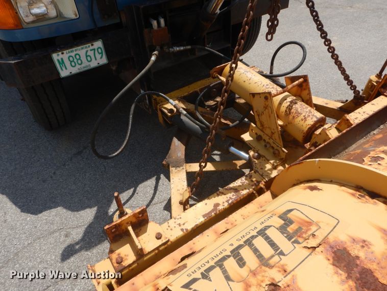 image for item IT9108 1994 International 4900  dump truck