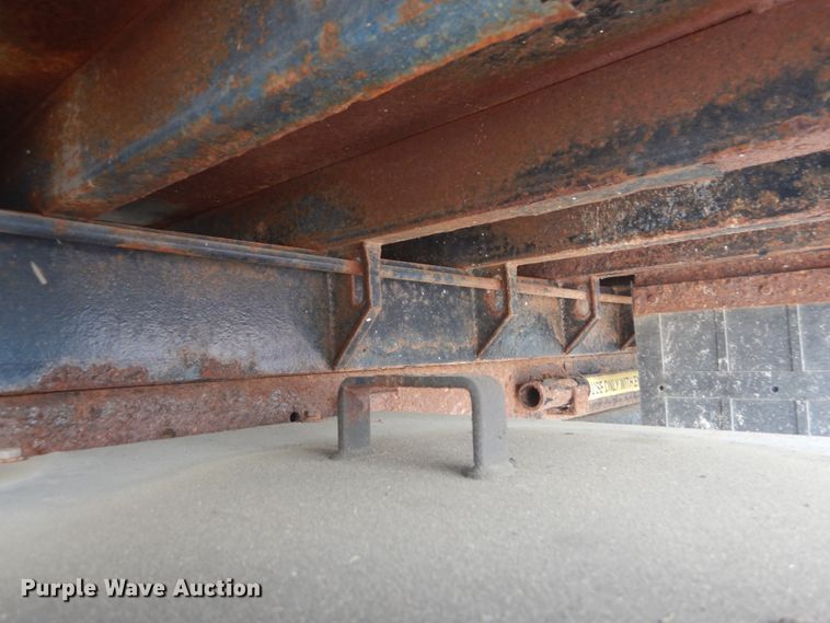 image for item IT9108 1994 International 4900  dump truck