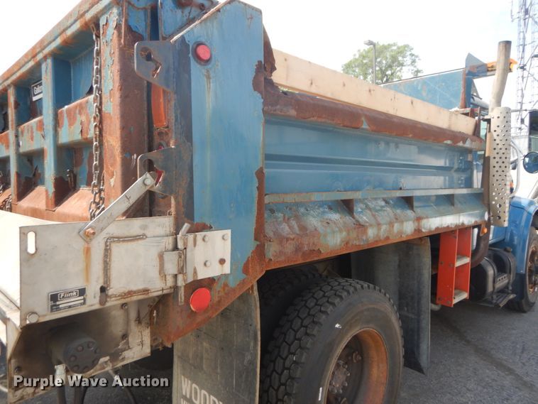 image for item IT9108 1994 International 4900  dump truck