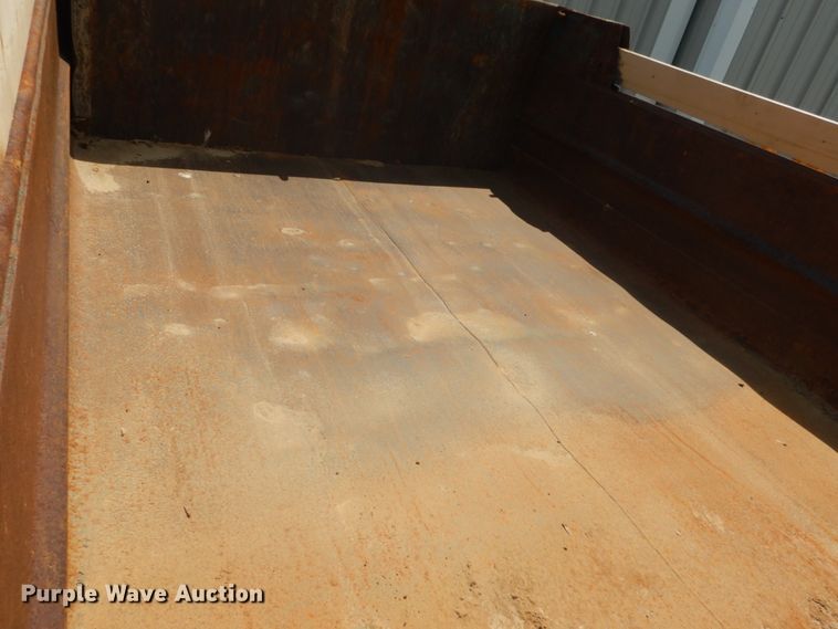 image for item IT9108 1994 International 4900  dump truck