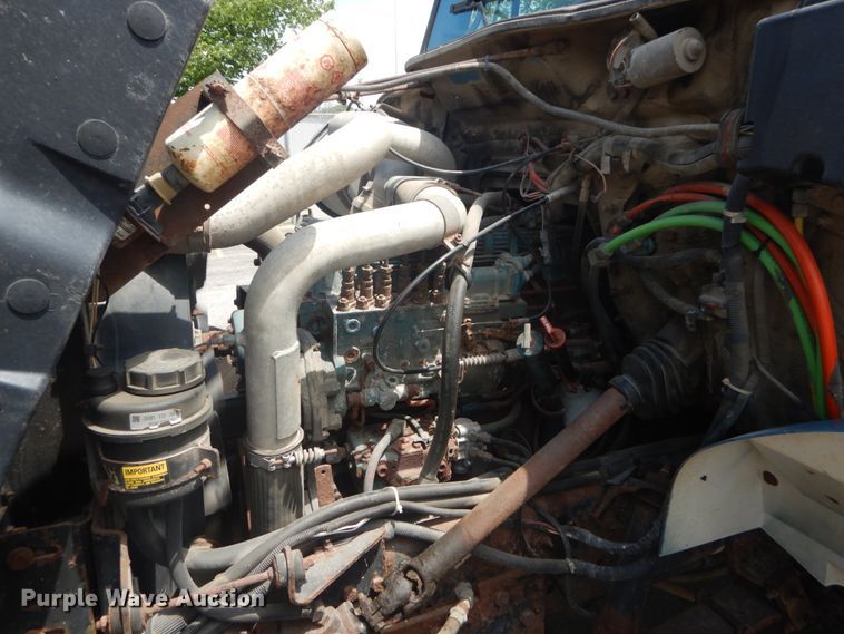 image for item IT9108 1994 International 4900  dump truck