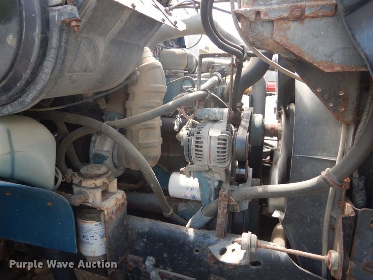 image for item IT9108 1994 International 4900  dump truck