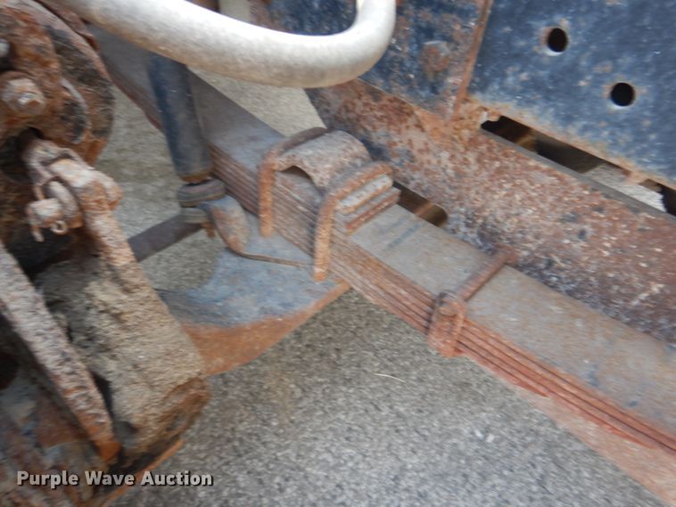 image for item IT9108 1994 International 4900  dump truck