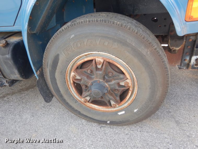 image for item IT9108 1994 International 4900  dump truck