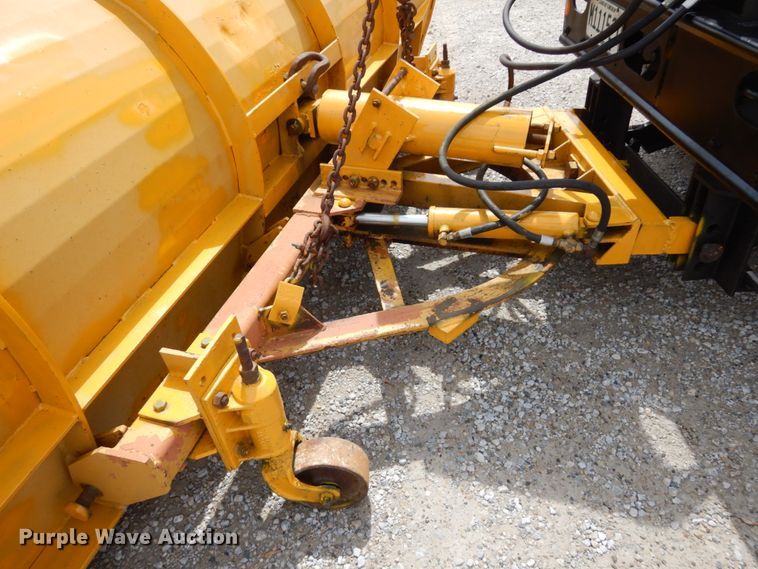 image for item IT9440 1987 International 1954  dump truck