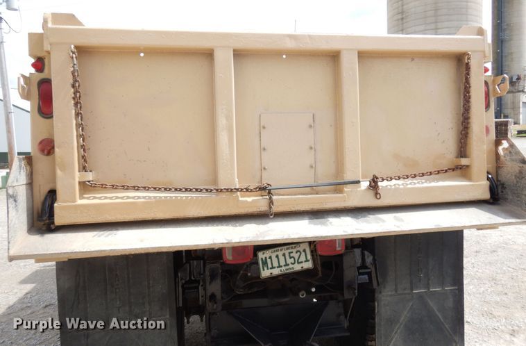 image for item IT9440 1987 International 1954  dump truck