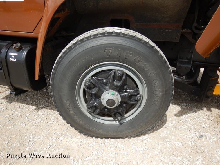 image for item IT9440 1987 International 1954  dump truck