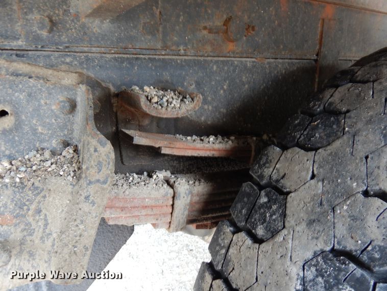 image for item IT9440 1987 International 1954  dump truck