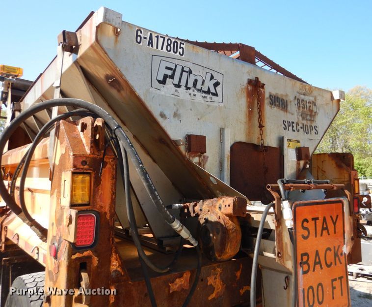 image for item IY9670 2000 International 4900  dump truck