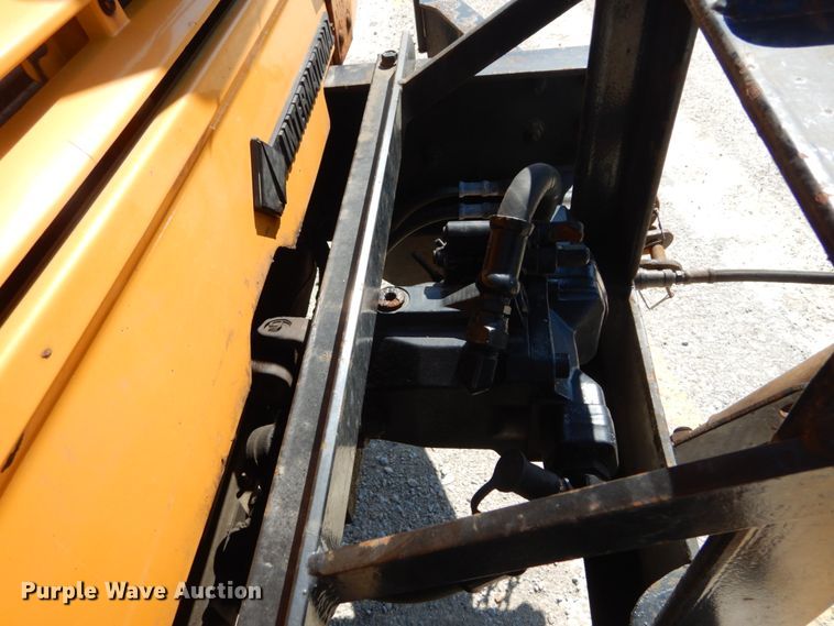 image for item IY9670 2000 International 4900  dump truck