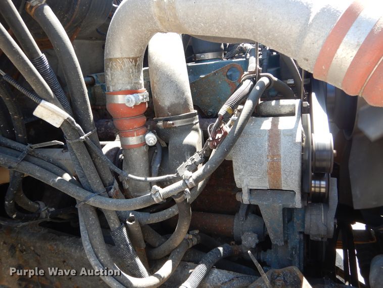 image for item IY9675 2002 International 2554  dump truck