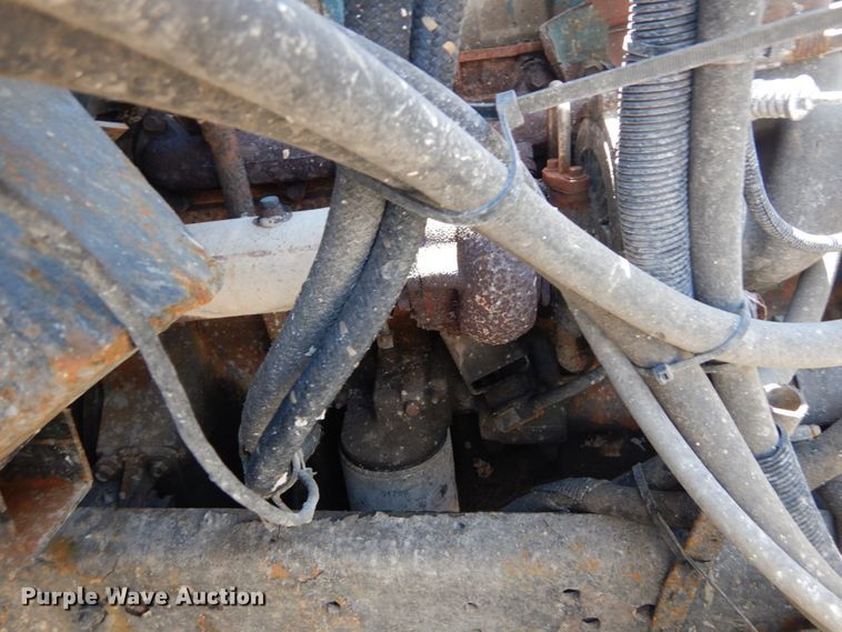 image for item IY9675 2002 International 2554  dump truck