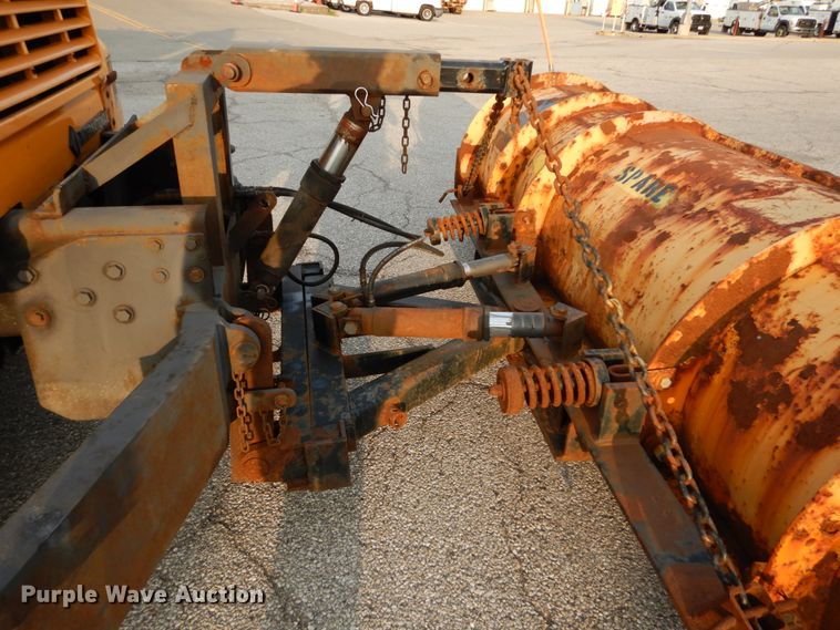 image for item IY9683 2002 International 4900  dump truck