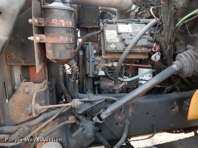 image for item IY9683 2002 International 4900  dump truck