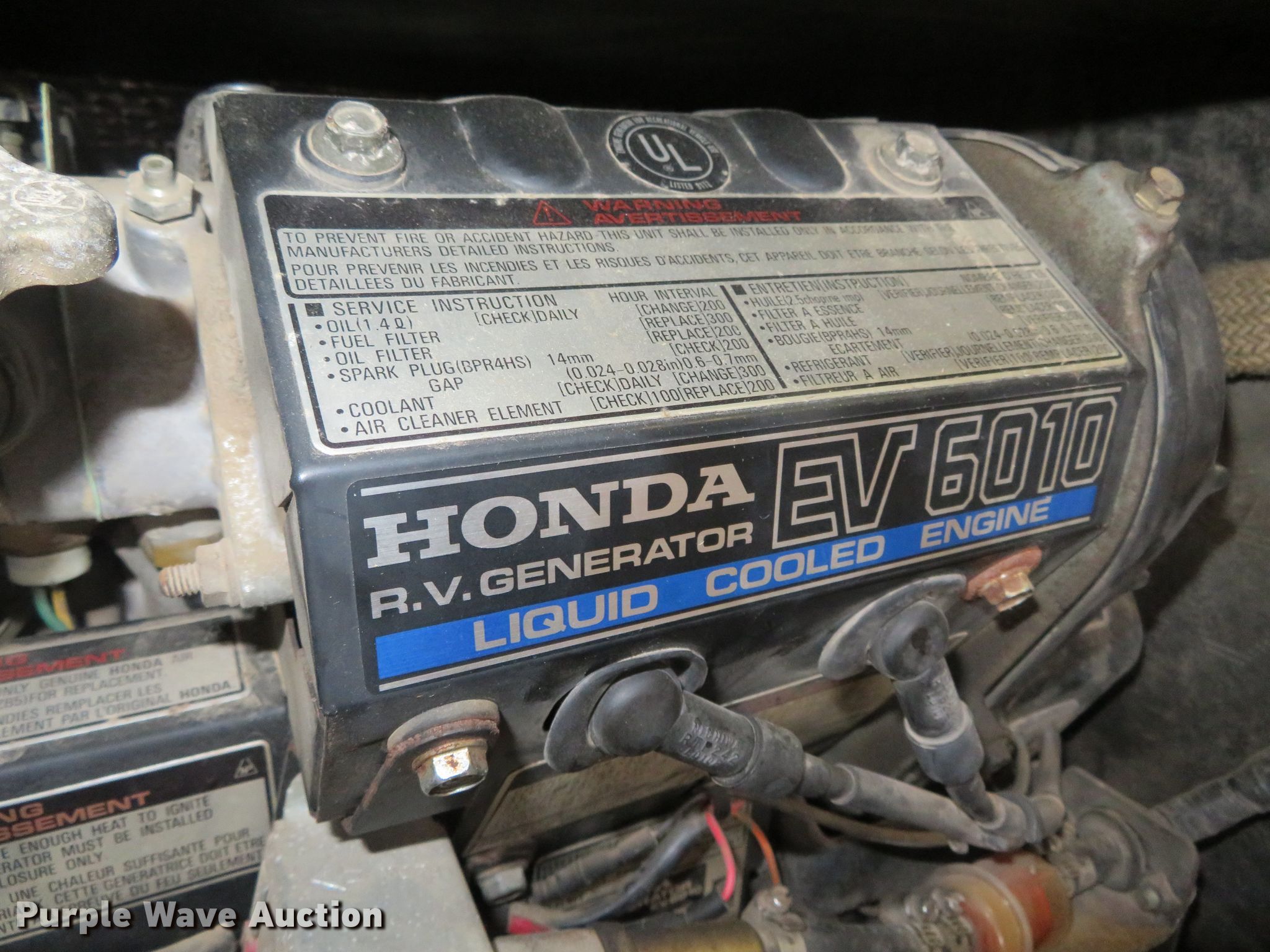 Honda EV6010 generator in Farmington, MO Item DN5882 sold Purple Wave